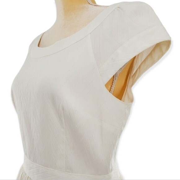 Rachel Zoe Lydia White Textured Cap Sleeve Open Back Pleated A-Line Dress - Picture 13 of 16